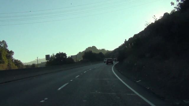 США 961: В другом месте предложили больше. Уходить или сначала поторговаться на старой работе? смотреть онлайн