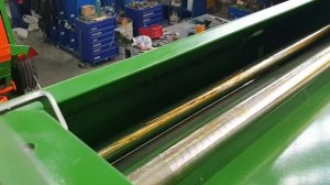 Автоматическая система смазки подшипников и цепей.  Пресс подборщик.(поедит в Казахстан!)