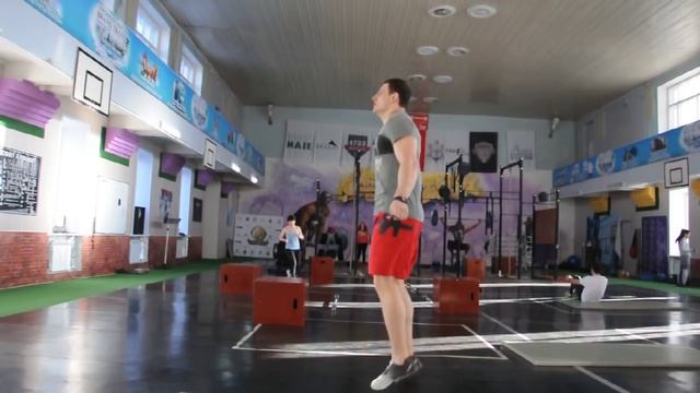 421 двойной прыжок на скакалке смотреть онлайн