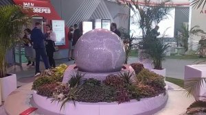 Московский финансовый форум. Фонтан плавающий шар , крутящийся шар. Granite floating fountain balls