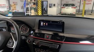 BMW X1 F48 EVO - доп мультимедиа и большой монитор