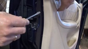 Front Door Panel Removal Mercedes w163 ML230 ML270 ML320 ML350 ML400 ML430 ML500