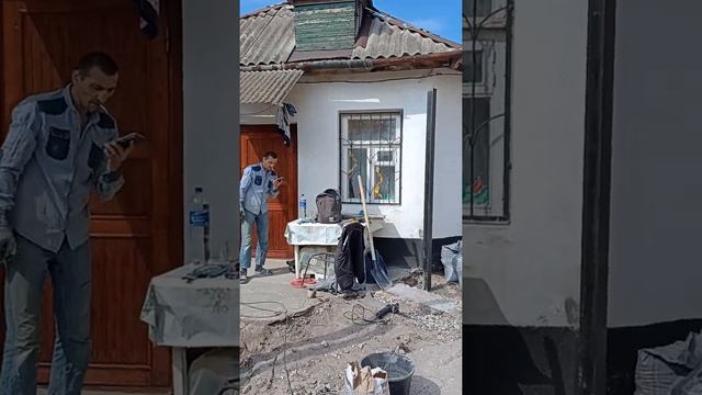 очередной этап работ закончен. демонтаж и монтаж столбов под навес.