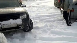 как рено дастер застрял в снегу