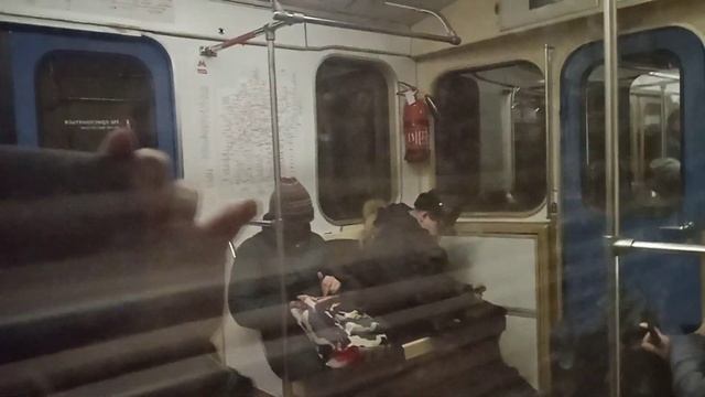 Закрытая станция метро Рижская в перегоне Проспект мира - Алексеевская