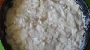 Сырный пирог с сосисками