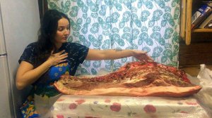 КАК МОЛОДЫЕ ЖИВУТ В ДЕРЕВНЕ! ЗАГОТОВКА МЯСА. ПРИШЛИ ПОСЫЛКИ. ЖИЗНЬ ПРОСТЫХ ЛЮДЕЙ. МОЛОДАЯ ФЕРМА
