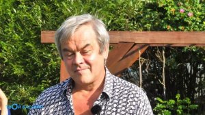 Открытый бассейн на даче с противотоком. Производство бассейнов - компания "Твой бассеин"