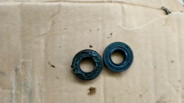 ЗАМЕНА САЛЬНИКА ШТОКА ПЕРЕКЛЮЧЕНИЯ СКОРОСТЕЙ. ШЕВРОЛЕ ЛАЧЕТТИ . смотреть онлайн