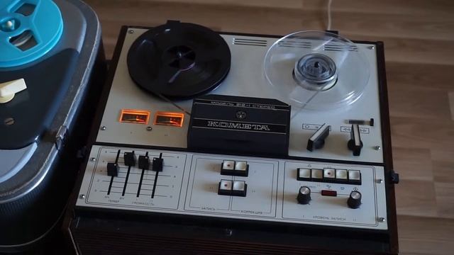 Две Кометы из СССР смотреть онлайн