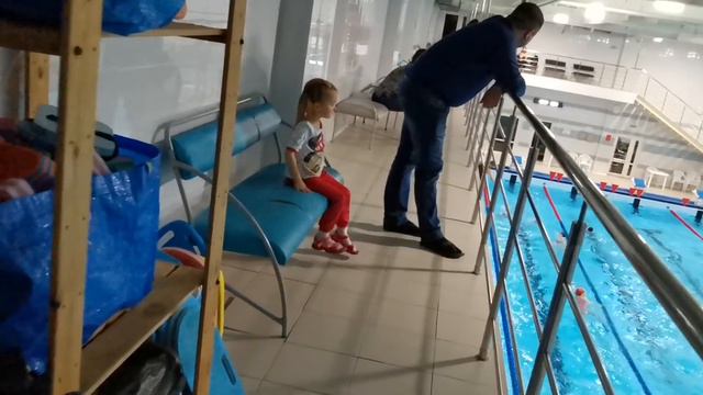 Как Тася поддерживала брата? Сколько км проплыл Тимоша? смотреть онлайн