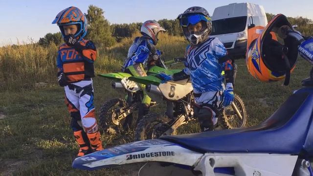 Последний день лета - детская тренировка Школы Мотокросса Юрия Глухова смотреть онлайн