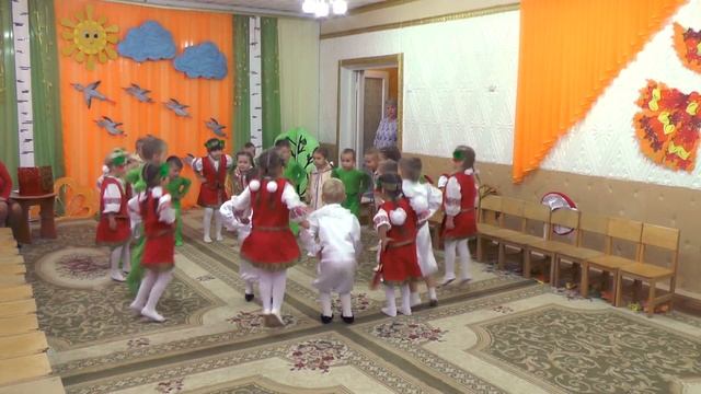 Парный танец в средней группе на осеннем утреннике 2017 Муз рук Леонтович С В смотреть онлайн