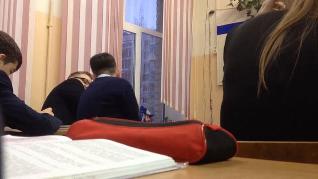 Обезьяна взбесилась смотреть онлайн