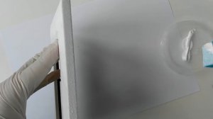 Рамка для фото или рисунка!!!! Украшенная перламутровыми дисками из эпоксидной смолы.