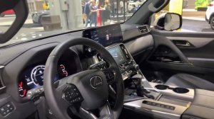 2023 Lexus LX 600 (0 to 100 in 6.9s)