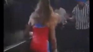 Женский реслинг с Фомеко Таг против Силины