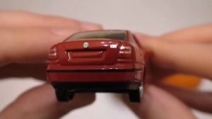 Машинки Welly Киндер-Сюрприз! Открытие Surprise Eggs Welly Cars