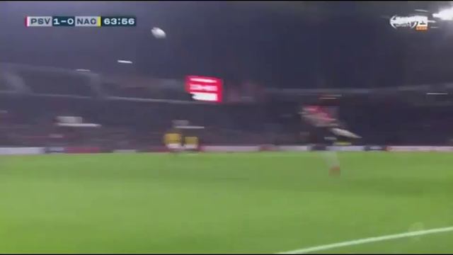 PSV Eindhoven VS Nac Breda 2-0 смотреть онлайн