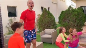 Кто УПАЛ в Бассейн ПОЛ это ЛАВА в Большом ОСОБНЯКЕ Челлендж от НЮСЯ ТВ
