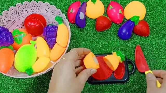 Box Full Of Model Car Jaguar, Nissan, Audi, Maserati, Peugeot, Volvo, Renault, Subaru, Lexus смотреть онлайн