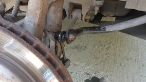 Замена стойки стабилизатора на TOYOTA MARK 2 110 кузов!!!