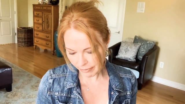 Coffee Chat - some simple pleasures #beautyover40 смотреть онлайн