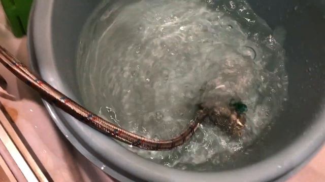 Плохой напор воды? КОРОТКО, ЯСНО И ПО ДЕЛУ: Насос повышающий давление Oasis CBP-15/9 (120 Вт) смотреть онлайн