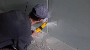 Испытание ленточного шуруповерта DeWalt.