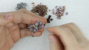 Кубик из бусин и бисера.(Часть 1/2)