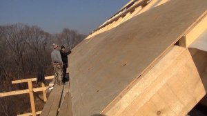 Крыша монтаж фанеры