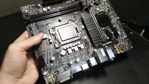 Процессор i3 -10100F и материнка B460M-A PRO. Распаковка и описание