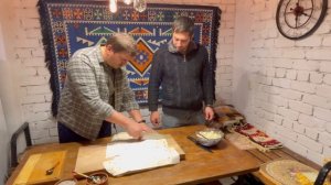 Национальная кухня. Чуду из лаваша с творожной начинкой. Дагестанская кухня. ENG SUB.