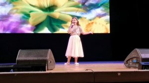 Песня «Девочка-Россия» на конкурсе «Мамины дочки», 21 ноября 2021 г.