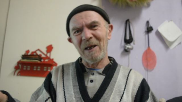 Анекдот про бизнесмена и попа