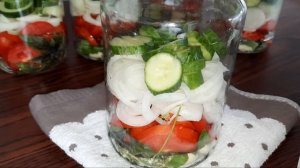 БЕЗ ВАРКИ И СТЕРИЛИЗАЦИИ!УЛЕТНО ВКУСНЫЙ Салат на Зиму помидоры огурцы лук ВСЕ В ВОСТОРГЕ!