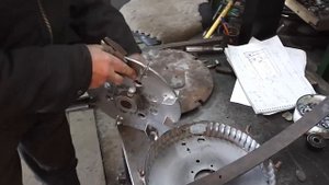 Самодельная зернодробилка  Восстановление.mp4