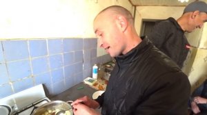 ТАК ПЕЛЬМЕНИ НЕ ВАРИЛИ ЕЩЁ НИКТО !!! БРИГАДА ВСЯ В ШОКЕ