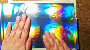 "Голографическая" акварель: использование ПОТАЛИ для акварельного рисунка. Простая техника.