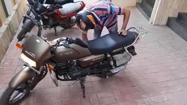 hostel ka ladka on golden splendour..exhaust of splendour bs6 смотреть онлайн