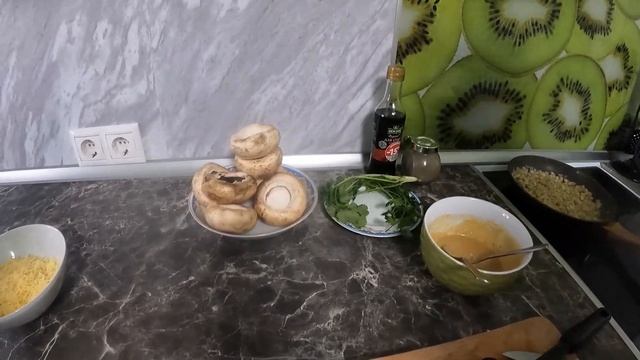 Фаршированные шампиньоны запеченные в духовке смотреть онлайн