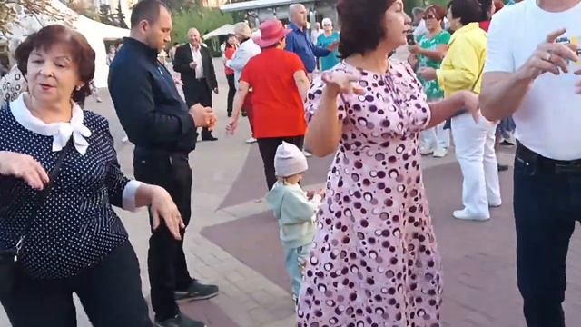 город Белгород Элегантные танцы.