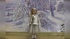 Стихотворение С. Есенина «Белая берёза» читает Ксения Г.