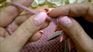 Как соединить нитки без узла при вязании спицами