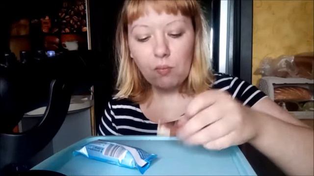 МОРОЖЕНОЕ СНИКЕРС ИЗ СВЕТОФОРА ЗА 24 РУБЛЯ, МОИ ВПЕЧАТЛЕНИЯ О ВКУСЕ