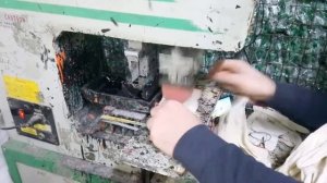 Производство перчаток. Нанесение маркировки или логотипа на ХБ перчатку. НПК КОКОН. sab2015.ru