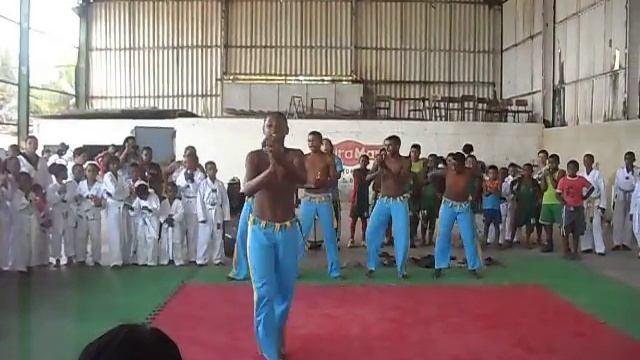 Grupo Jalará Capoeira Show смотреть онлайн