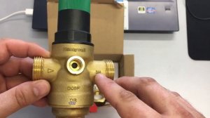 Honeywell D06F-1/2B, D06F-3/4B, D06F-1B. Обзор редуктора для понижения давления горячей воды.