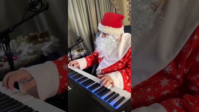 В лесу родилась ёлочка на пианино смотреть онлайн