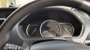 Toyota Voxy 2014 1.8 HYBRID В Ставрополе отзыв